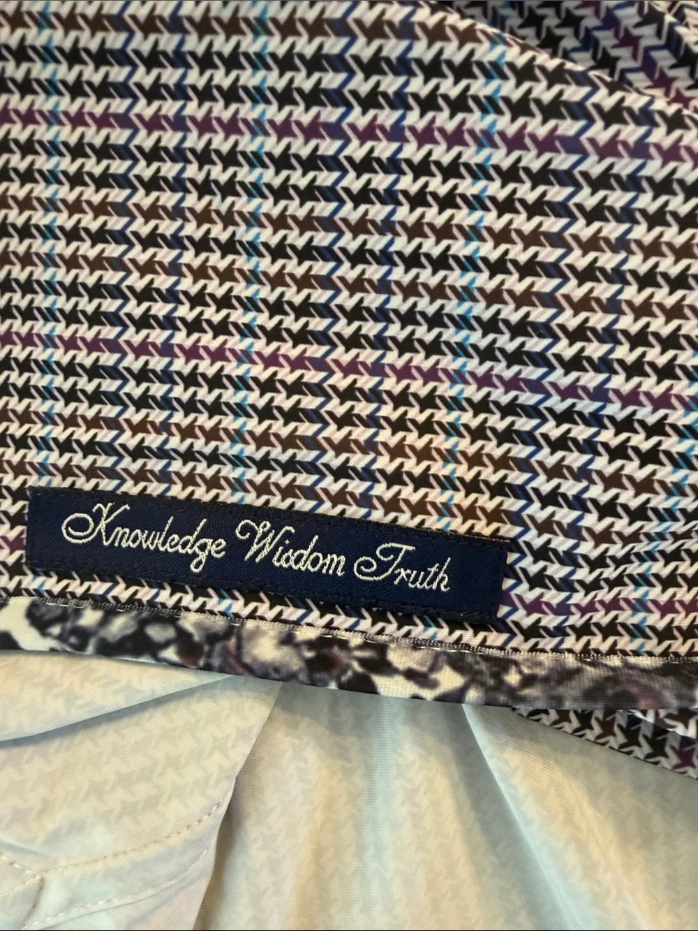 Robert Graham Long Sleeve Button Down Shirt